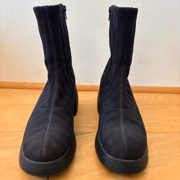 CAMPER Thelma structured textile boots - Picture 6 of 7